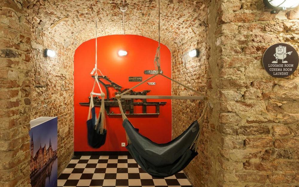 Backstay Hostel Гент Экстерьер фото